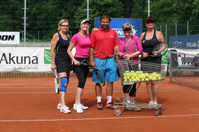 AKUNA CUP 2016 - Tenisová akademie Petra Huťky - foto Jiří Vojzola